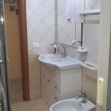 Rainbow Apartment *